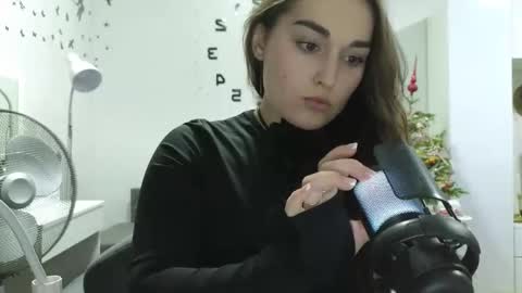 Snapshot of me_lissa_sun chatting on 11, 1, 2025 Melissa online show from 11, 1, 2025