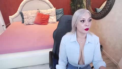 meamandax online show from 11, 3, 2025