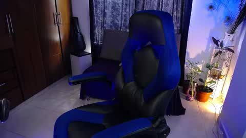 Coral online show from 16, 2, 2025