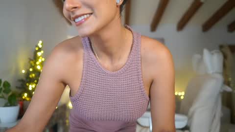 Snapshot of meegan1 chatting on 20, 12, 2024 Andrea online show from 20, 12, 2024