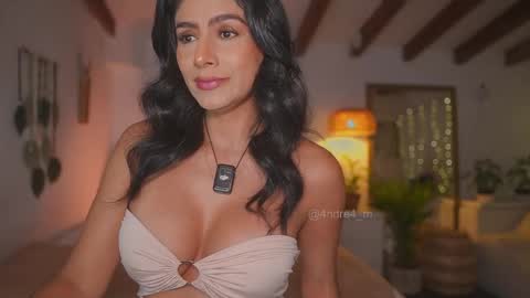 Snapshot of meegan1 chatting on 24, 9, 2025 Andrea online show from 24, 9, 2025