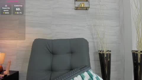 Snapshot of meegan_lopezz chatting on 4, 2, 2025 meegan_lopezz online show from 4, 2, 2025