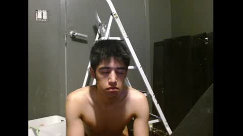 Snapshot of meekthetwink181 chatting on 3, 11, 2025 MeekTheTwink18 online show from 3, 11, 2025