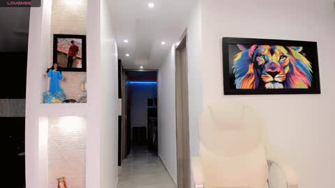 Snapshot of meelanyalejandraa chatting on 20, 1, 2025 MelanyAlejandra online show from 20, 1, 2025