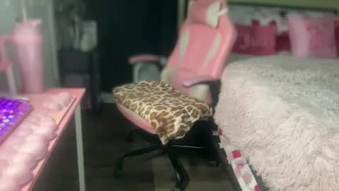 Snapshot of meetsouthernpeach chatting on 14, 5, 2026 Southern Peach online show from 14, 5, 2026