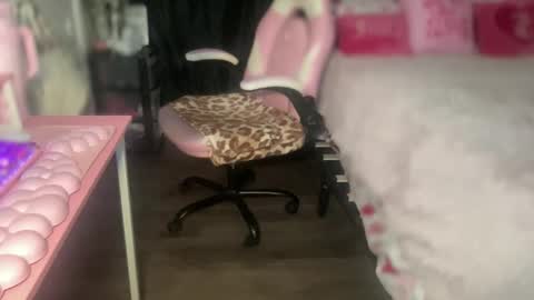 Snapshot of meetsouthernpeach chatting on 21, 5, 2026 Southern Peach online show from 21, 5, 2026