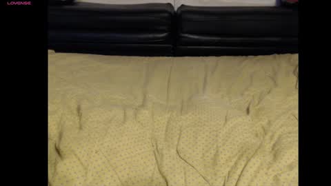 Snapshot of meg4nmiau chatting on 5, 1, 2025 Meg4n Miauuuu online show from 5, 1, 2025