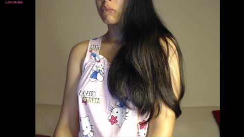 Snapshot of meg4nmiau chatting on 8, 1, 2025 Meg4n Miauuuu online show from 8, 1, 2025