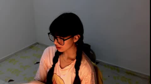 Meg4n Miauuuu online show from 27, 5, 2026