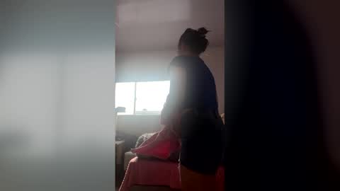 Snapshot of megaan0 chatting on 6, 1, 2026 sofi online show from 6, 1, 2026