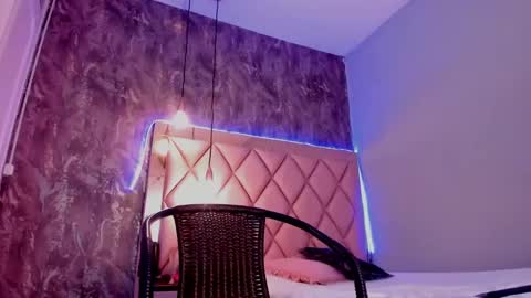 Snapshot of megan_and_clohe chatting on 19, 1, 2025 M E G A N online show from 19, 1, 2025