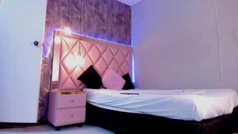 Snapshot of megan_and_clohe chatting on 26, 1, 2025 M E G A N online show from 26, 1, 2025