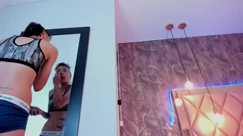 Snapshot of megan_and_clohe chatting on 11, 3, 2025 M E G A N online show from 11, 3, 2025