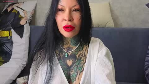 Snapshot of megan_blackmoon chatting on 23, 5, 2026 Helena Tuman online show from 23, 5, 2026