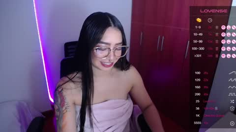 Megan Bluee online show from 9, 3, 2025