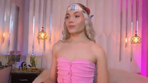 megan do santos online show from 4, 6, 2026