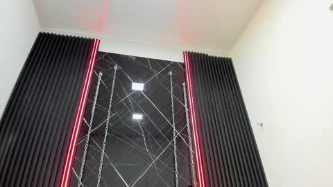 Megan Siner online show from 12, 4, 2026