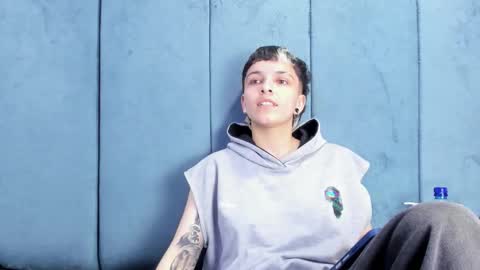 megan_thompsonn_ online show from 30, 5, 2026