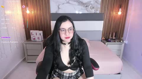 Megan  online show from 21, 10, 2025