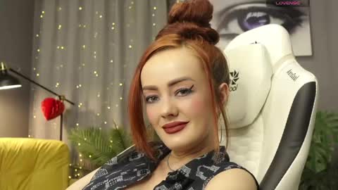 Snapshot of meganiex chatting on 26, 5, 2026 MeganieX online show from 26, 5, 2026
