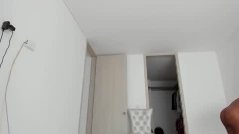 meganmir1 online show from 8, 1, 2025