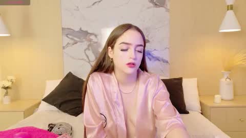 meganmonroee_ online show from 16, 3, 2026