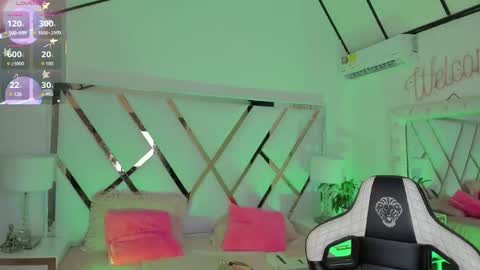 Megan  online show from 18, 3, 2026