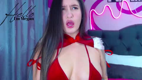 Im Megan Please do not demand a show without first tiping  Thank you online show from 11, 2, 2025