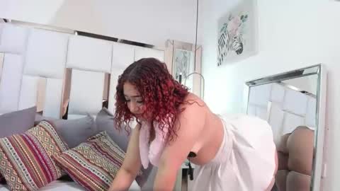 Snapshot of megannherrera chatting on 29, 4, 2026 Megan online show from 29, 4, 2026