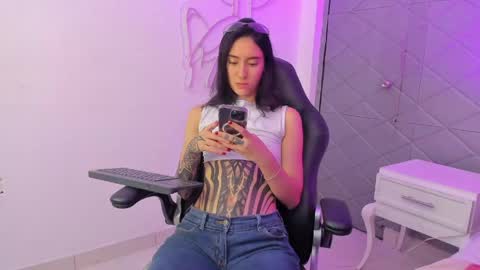 Snapshot of meganpresleyy chatting on 18, 5, 2026 Megan Presley online show from 18, 5, 2026