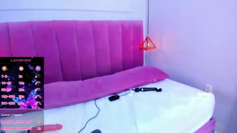 Snapshot of megansaenz_1 chatting on 11, 3, 2025 Megan online show from 11, 3, 2025