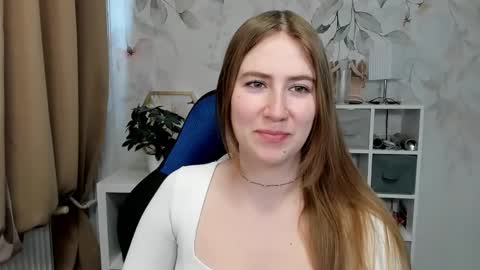 Snapshot of meganx_candy chatting on 29, 4, 2026 Megan online show from 29, 4, 2026
