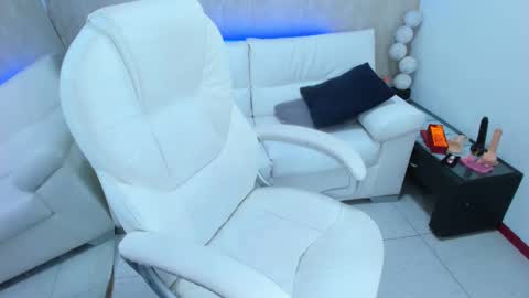 meggan online show from 17, 1, 2025