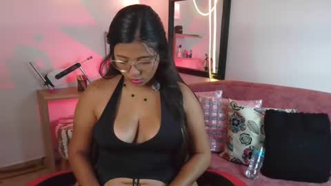 Snapshot of meggan_greey chatting on 30, 7, 2026 Your best slave online show from 30, 7, 2026
