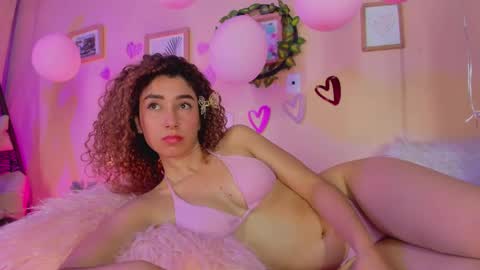 Meggan online show from 22, 2, 2025