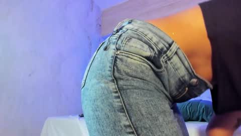 MEGGY MAE online show from 9, 1, 2026