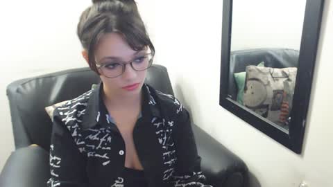 Snapshot of meghan_cherrys chatting on 15, 1, 2025 meghan online show from 15, 1, 2025