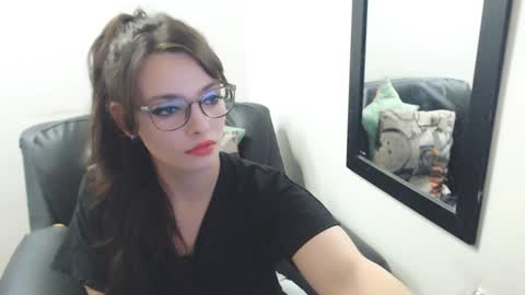 Snapshot of meghan_cherrys chatting on 18, 1, 2025 meghan online show from 18, 1, 2025