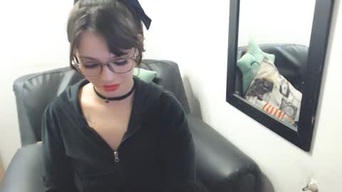 Snapshot of meghan_cherrys chatting on 22, 1, 2025 meghan online show from 22, 1, 2025