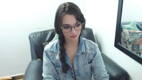 Snapshot of meghan_cherrys chatting on 22, 2, 2025 meghan online show from 22, 2, 2025