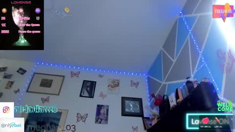 Snapshot of meghan_sexyy chatting on 16, 12, 2025 Alejandra 3 online show from 16, 12, 2025