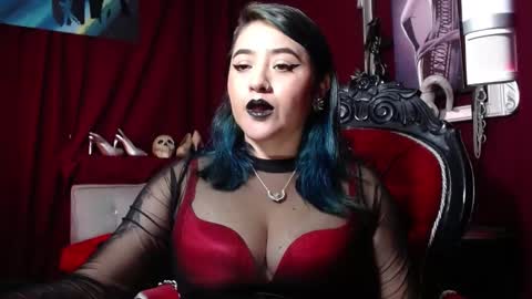 Snapshot of megoddessara chatting on 5, 3, 2025 Goddess Sara online show from 5, 3, 2025
