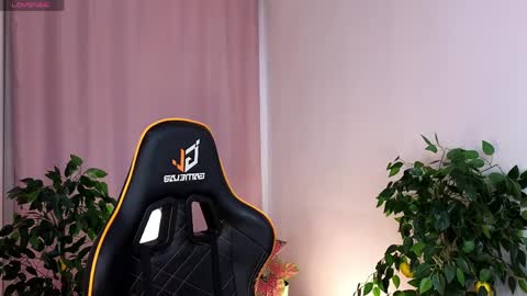 Megumi online show from 24, 3, 2026