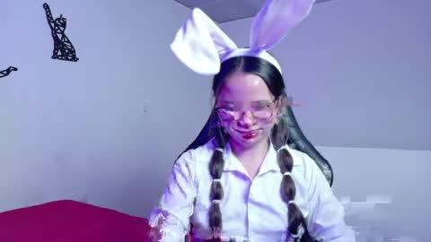 Mei online show from 7, 4, 2026