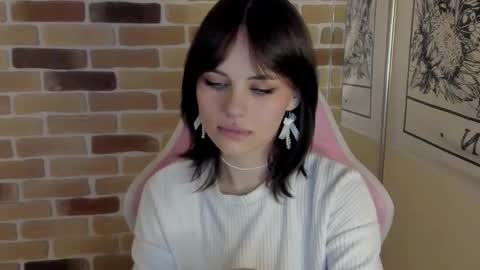 Snapshot of mekepo chatting on 2, 11, 2025 Katie  Payne online show from 2, 11, 2025