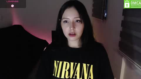 Snapshot of meko_hzu chatting on 8, 5, 2026 WETWATERMELL online show from 8, 5, 2026