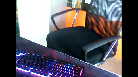 meks5544 online show from 27, 2, 2025