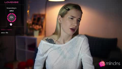 Snapshot of mel_collins chatting on 10, 3, 2025 MELANIE PVT ONLY 60TK PER MIN online show from 10, 3, 2025