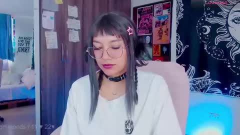 Melissa  -  -  Please help me to reach 100 thumbs up online show from 24, 9, 2025