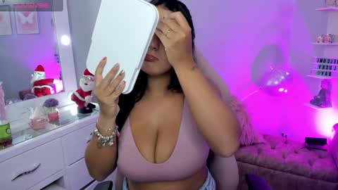 Melaany  online show from 28, 12, 2024